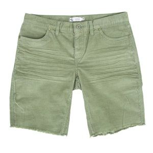 Carve Designs Oahu 6" Short -color Moss -like new